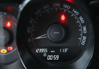 Подержанный автомобиль LADA (ВАЗ) Vesta Sedan 2016 года (18 фото)