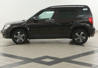 Подержанный автомобиль Skoda Yeti 2010 года (7 фото)