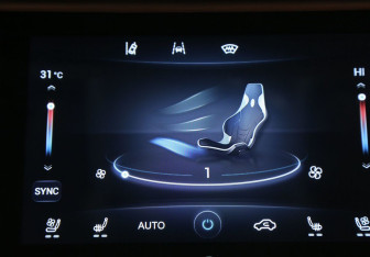 Подержанный автомобиль Chery Tiggo 8 Pro Max 2023 года (18 фото)