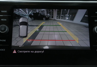 Подержанный автомобиль Volkswagen Tiguan 2018 года (18 фото)