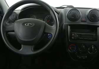 Подержанный автомобиль LADA (ВАЗ) Granta Sedan 2014 года (13 фото)