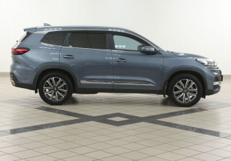 Подержанный автомобиль Chery Tiggo 8 2020 года (5 фото)