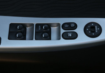 Подержанный автомобиль Hyundai Solaris Sedan 2013 года (17 фото)