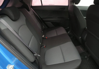 Подержанный автомобиль Hyundai Creta 2017 года (11 фото)