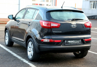 Подержанный автомобиль Kia Sportage 2012 года (4 фото)