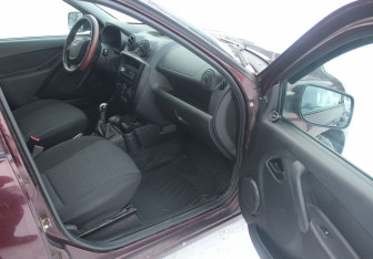 Подержанный автомобиль LADA (ВАЗ) Granta Sedan 2013 года (11 фото)