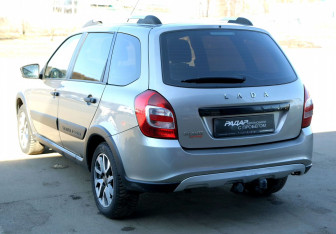 Подержанный автомобиль LADA (ВАЗ) Granta Wagon 2019 года (4 фото)