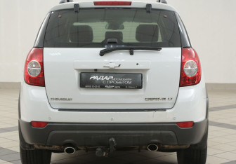 Подержанный автомобиль Chevrolet Captiva 2012 года (3 фото)