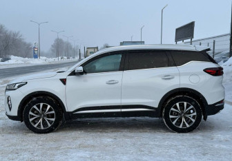 Подержанный автомобиль Chery Tiggo 7 Pro Max 2023 года (4 фото)