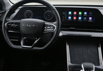 Подержанный автомобиль Omoda C5 2023 года (14 фото)