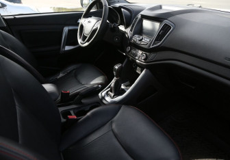 Подержанный автомобиль Chery Tiggo 5 2014 года (9 фото)