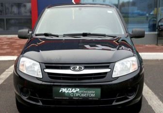 Подержанный автомобиль LADA (ВАЗ) Granta Sedan 2014 года (2 фото)