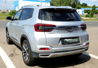 Подержанный автомобиль Chery Tiggo 4 2020 года (4 фото)