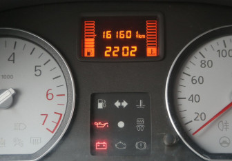 Подержанный автомобиль Renault Logan Sedan 2012 года (17 фото)