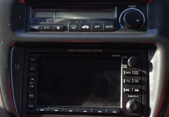 Подержанный автомобиль Honda HR-V 1999 года (14 фото)