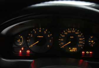 Подержанный автомобиль Nissan Almera Classic 2011 года (11 фото)