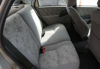 Подержанный автомобиль LADA (ВАЗ) Kalina Sedan 2006 года (11 фото)