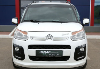 Подержанный автомобиль Citroen C3 Picasso 2013 года (2 фото)