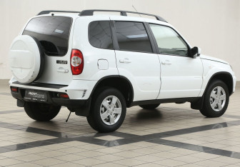 Подержанный автомобиль Chevrolet Niva 2019 года (4 фото)