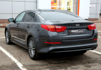 Подержанный автомобиль Kia Optima Sedan 2014 года (4 фото)