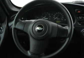 Подержанный автомобиль Chevrolet Niva 2019 года (17 фото)