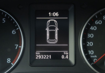 Подержанный автомобиль Volkswagen Golf Plus 2010 года (17 фото)