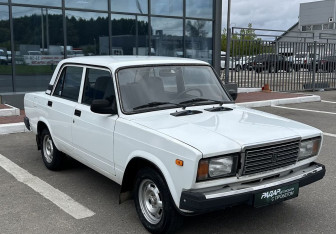 Подержанный автомобиль LADA (ВАЗ) 2107 2011 года (1 фото)