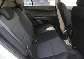 Подержанный автомобиль Hyundai Creta 2020 года (11 фото)