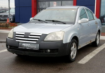 Подержанный автомобиль Vortex Estina 2009 года (3 фото)