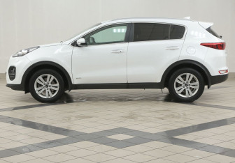 Подержанный автомобиль Kia Sportage 2018 года (7 фото)