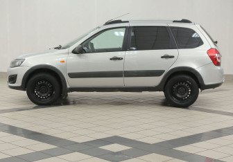 Подержанный автомобиль LADA (ВАЗ) Kalina Wagon 2016 года (7 фото)