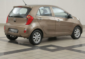 Подержанный автомобиль Kia Picanto 2013 года (4 фото)