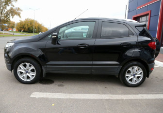 Подержанный автомобиль Ford EcoSport 2014 года (8 фото)