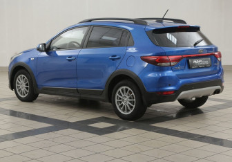 Подержанный автомобиль Kia Rio Hatchback 2018 года (2 фото)