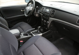 Подержанный автомобиль SsangYong Actyon 2011 года (9 фото)