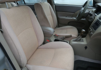 Подержанный автомобиль Vortex Estina 2009 года (10 фото)