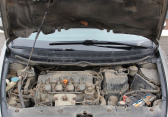 Подержанный автомобиль Honda Civic Sedan 2008 года (15 фото)