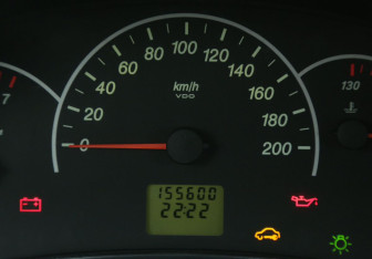 Подержанный автомобиль LADA (ВАЗ) Priora Wagon 2011 года (17 фото)