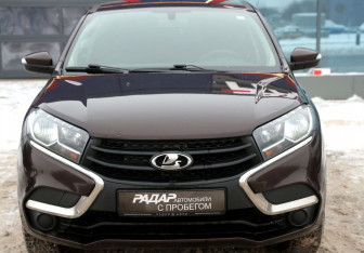 Подержанный автомобиль LADA (ВАЗ) XRAY 2018 года (2 фото)