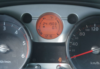 Подержанный автомобиль Nissan Qashqai 2007 года (18 фото)