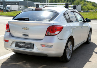 Подержанный автомобиль Chevrolet Cruze Hatchback 2012 года (6 фото)