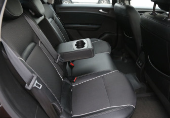 Подержанный автомобиль Renault Arkana 2020 года (11 фото)