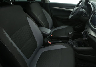 Подержанный автомобиль LADA (ВАЗ) Vesta Sedan 2024 года (10 фото)