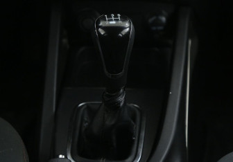 Подержанный автомобиль Changan CS35 2014 года (15 фото)