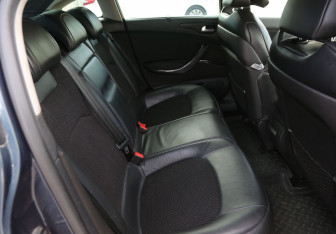 Подержанный автомобиль Citroen C5 Wagon 2008 года (11 фото)