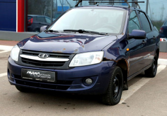 Подержанный автомобиль LADA (ВАЗ) Granta Sedan 2014 года (3 фото)