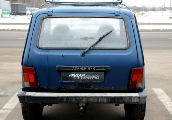 Подержанный автомобиль LADA (ВАЗ) 2121 (4x4) 2011 года (5 фото)