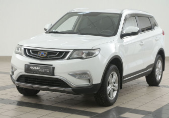 Подержанный автомобиль Geely Atlas 2018 года (8 фото)