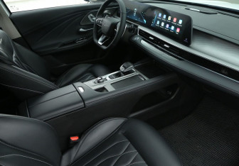 Подержанный автомобиль Chery Arrizo 8 2023 года (9 фото)