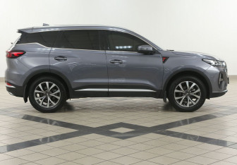 Подержанный автомобиль Chery Tiggo 7 Pro Max 2023 года (5 фото)
